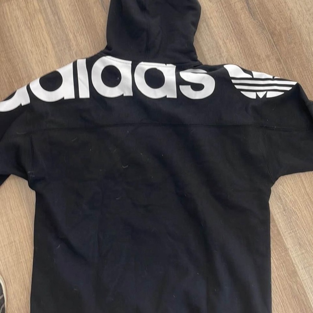 Adidas sweatshirt NWT, medium